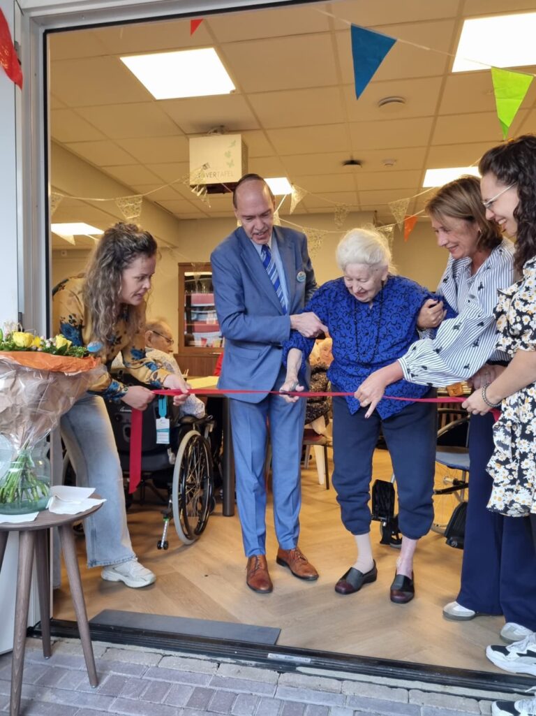 Dagbesteding de Hazelaar officieel geopend
